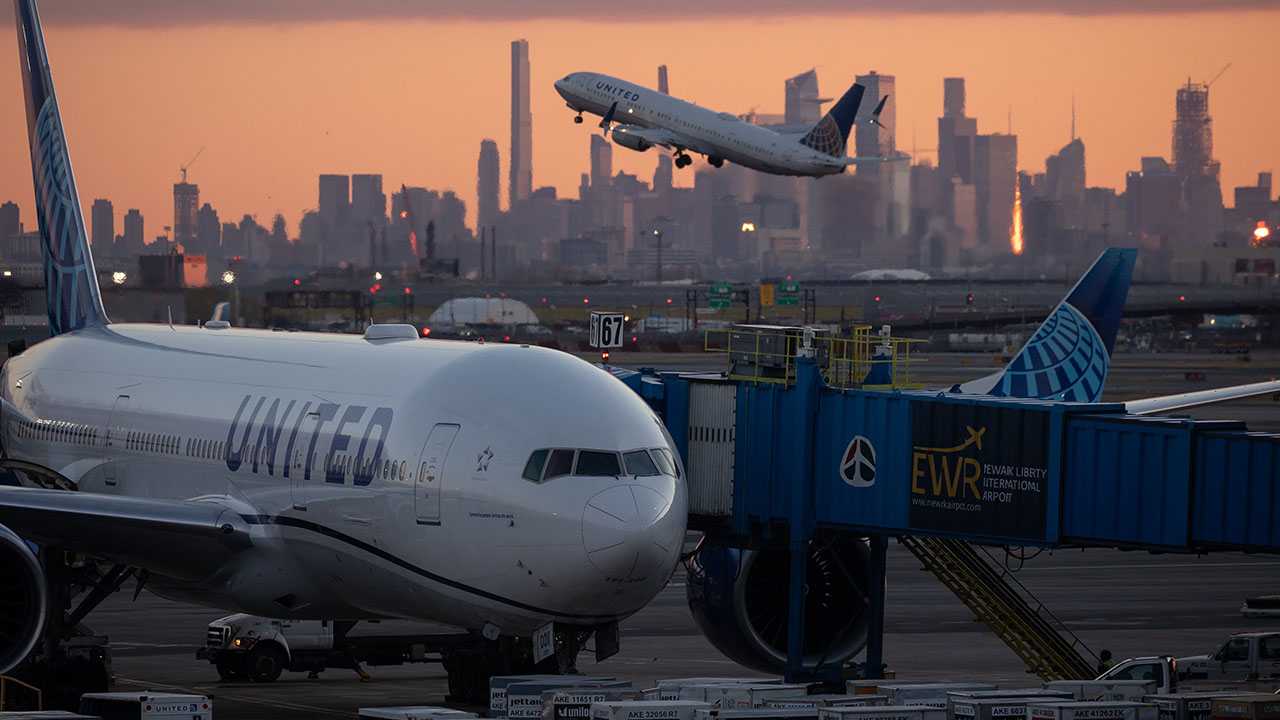 another-newark-air-traffic-control-outage-confirmed,-faa-lifts-construction-related-ground-stop