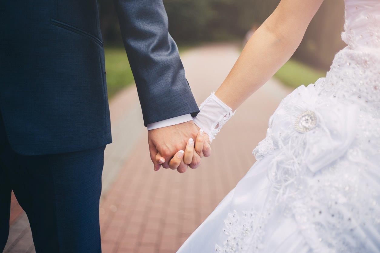 wedding-season-is-here:-how-much-will-one-cost-in-2025?