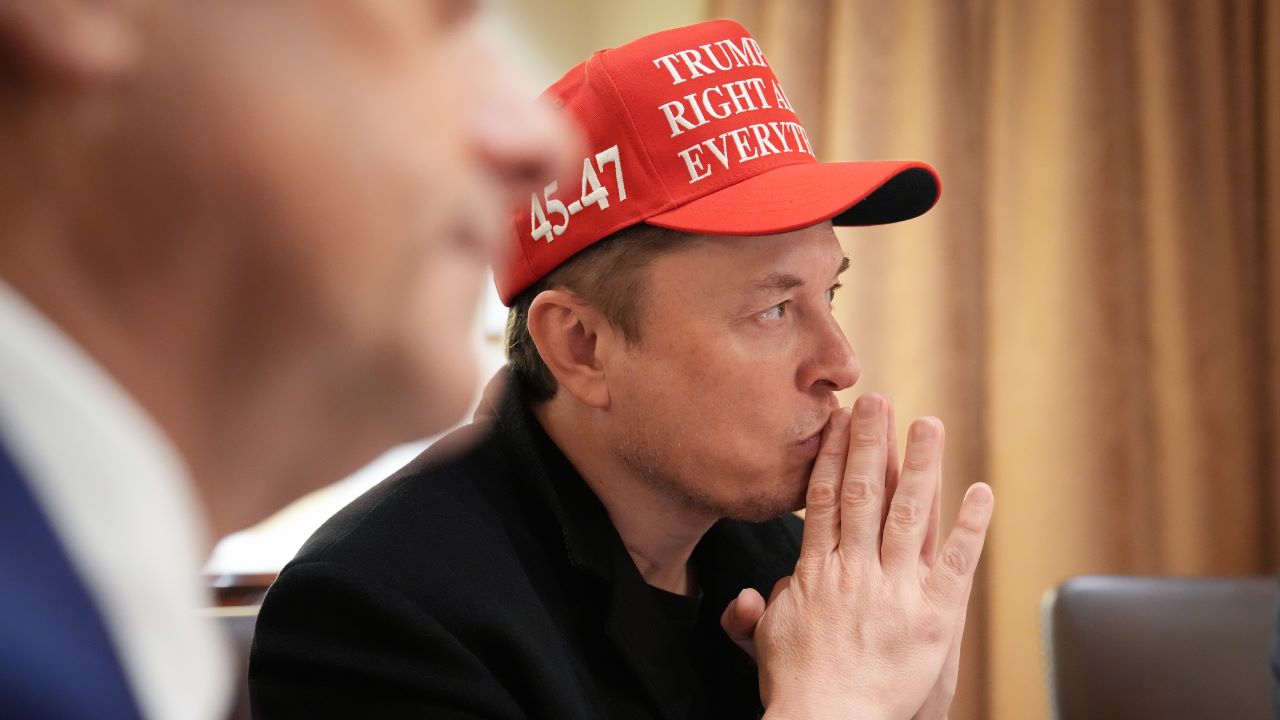 elon-musk-uses-trump’s-2013-words-on-debt-ceiling-against-him